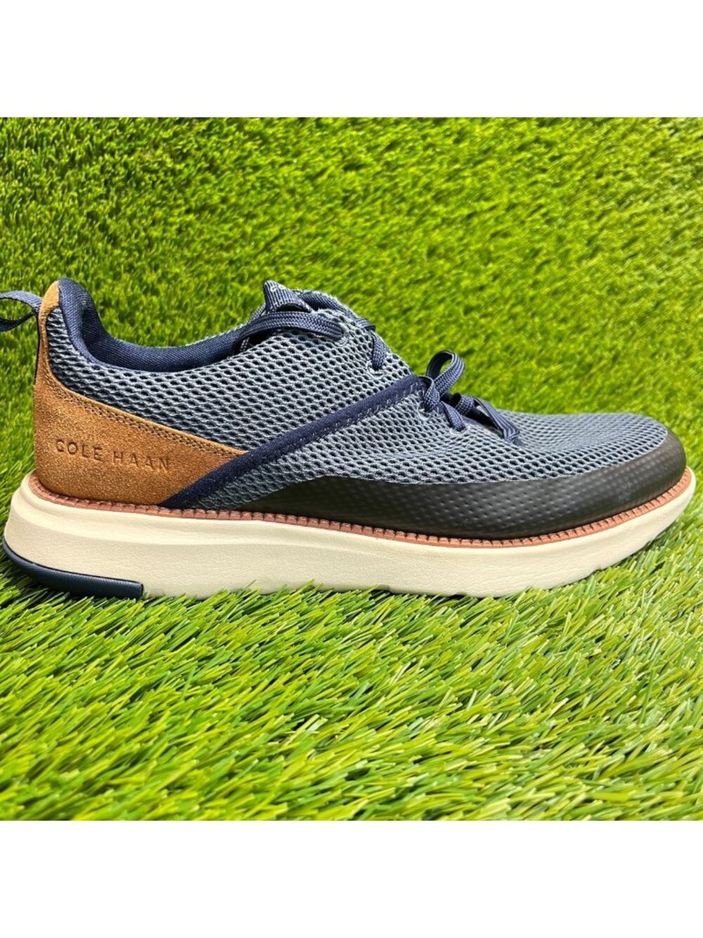 Cole Haan Grand Atlantic Mens Size 8 Blue Black Casual Walking Shoes Sneakers